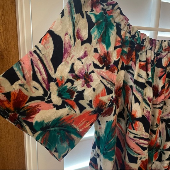 Ella Moss Tahiti Garden Off-The-Shoulder Dress, Small - Picture 6 of 10